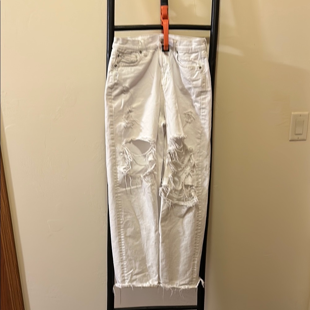 American Eagle Outfitters White Distressed Jeans